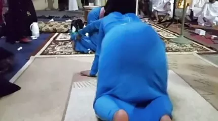 सुनहरे बालों वाली ट्रांस चुंबन के साथ पेशी आदमी सेक्सी पिक्चर मूवी हिंदी